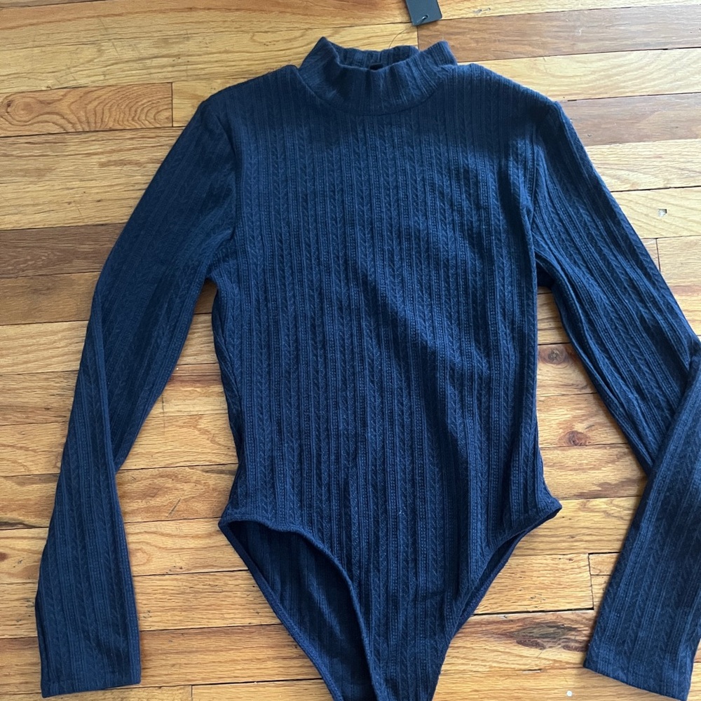 Lulu’s Long Sleeve Bodysuit Medium Navy Ribbed Pointelle New!